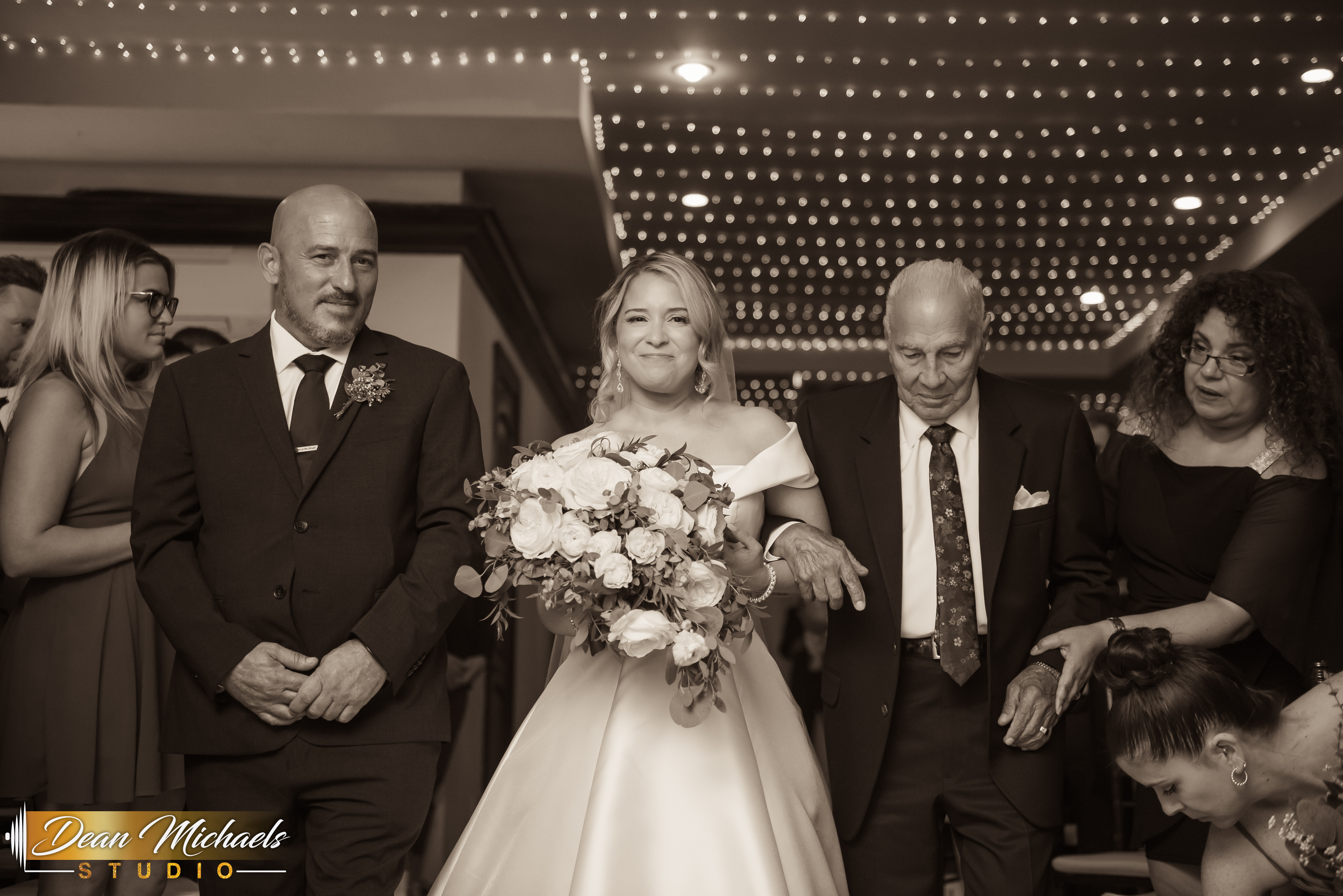 Wedding Experts Give Their Best Tips Spectacular Wedding